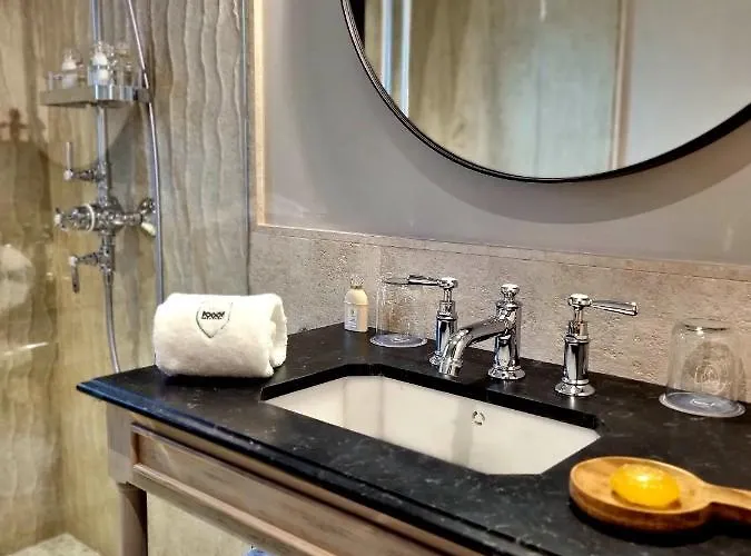 El Castillo La Ciudadela 4*