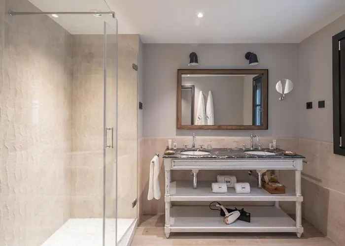 El Castillo La Ciudadela Hotel