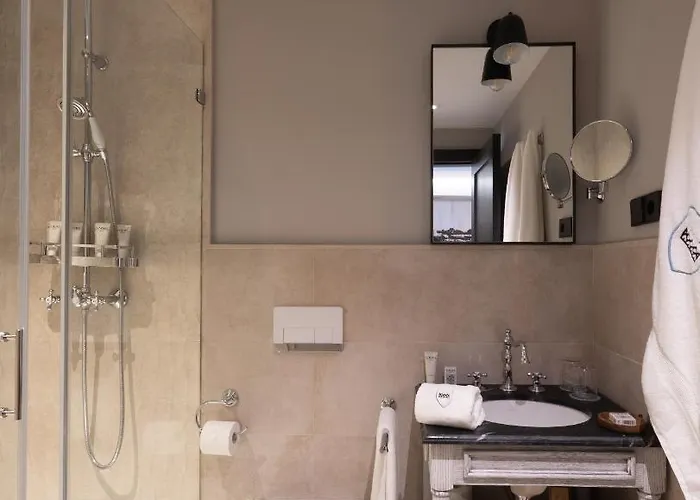 El Castillo La Ciudadela 4*