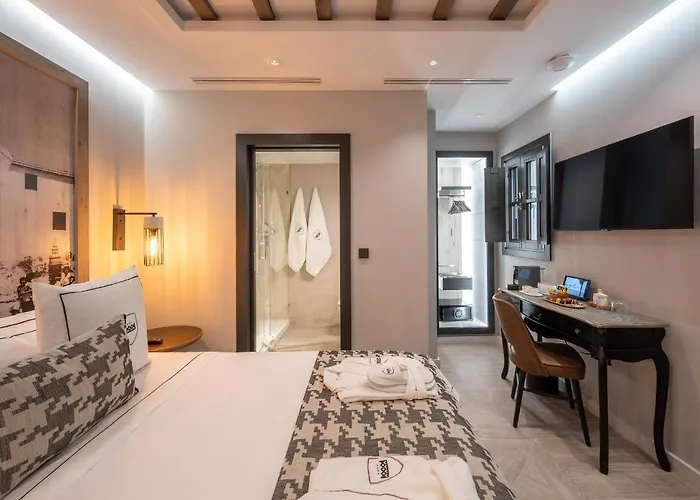 El Castillo La Ciudadela Hotel